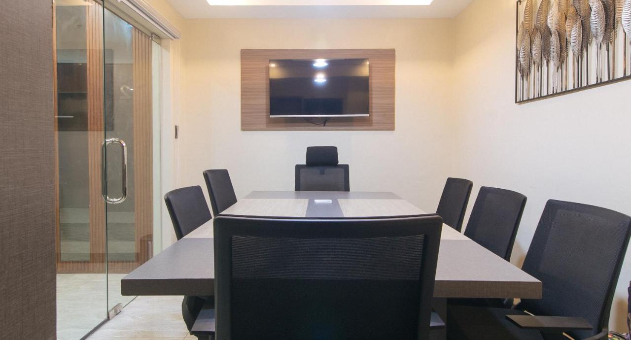 Reddoorz Plus @ Bez Tower And Residences San Juan San Juan  Luaran gambar
