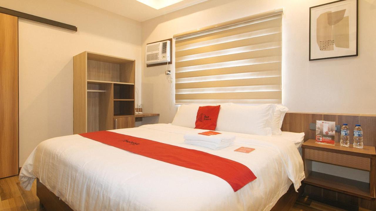 Reddoorz Plus @ Bez Tower And Residences San Juan San Juan  Luaran gambar
