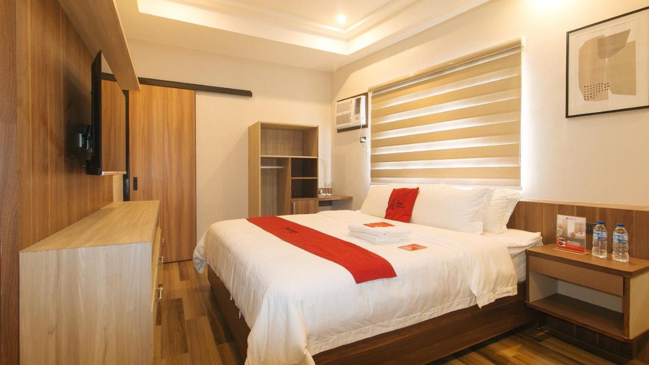 Reddoorz Plus @ Bez Tower And Residences San Juan San Juan  Luaran gambar