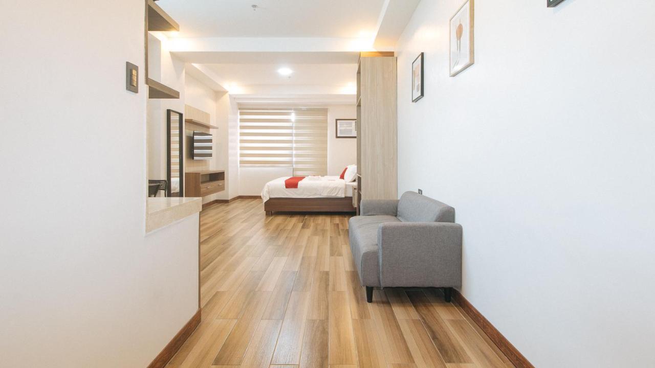 Reddoorz Plus @ Bez Tower And Residences San Juan San Juan  Luaran gambar